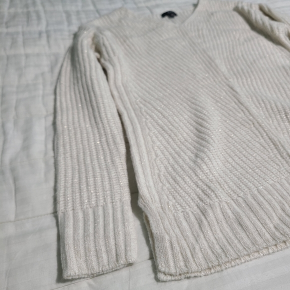 a.n.a White and Gold Sweater XS - Picture 6 of 6